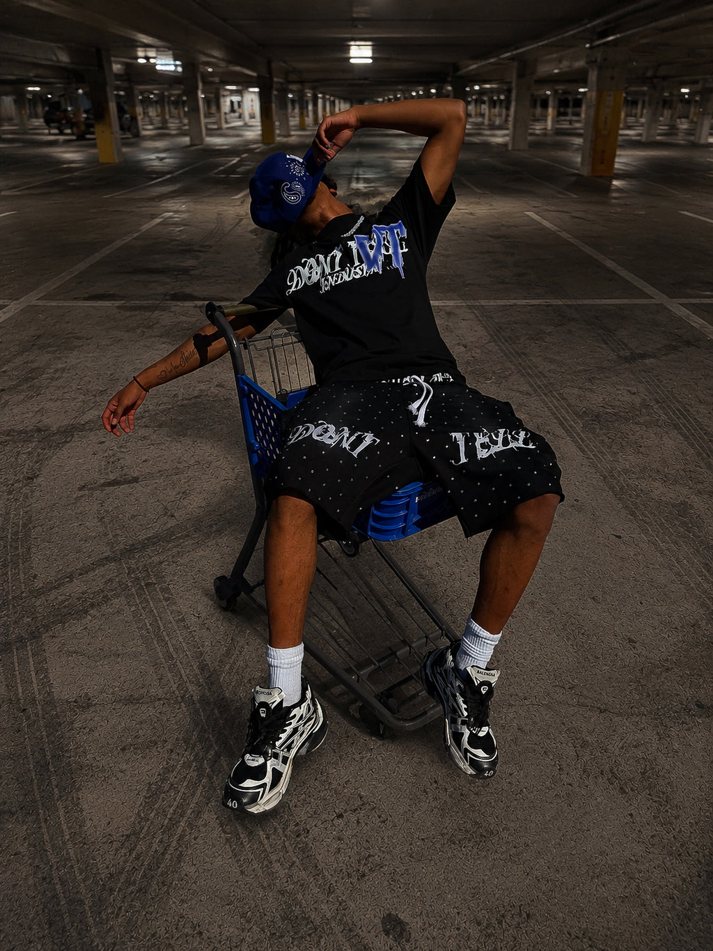 DT DRIP TEE (Phantom Black)